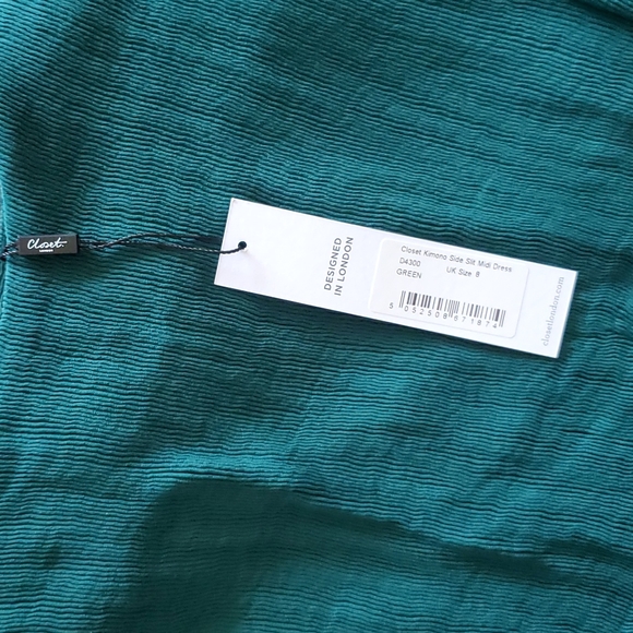 Closet London Ribbed Pencil Dress with Tie Belt in Emerald Green - Picture 3 of 6